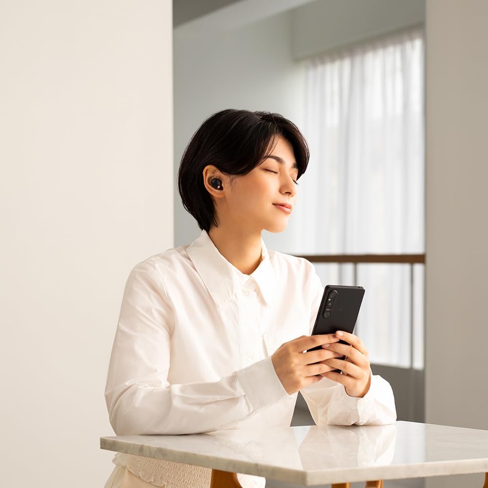 Sony ソニー WF-1000XM5 ブラック ワイヤレスノイズキャンセリングイヤホン ハイレゾ LDAC Bluetooth 最大8時間 IPX4 WF-1000XM5 BC WF1000XM5 Black 画像2