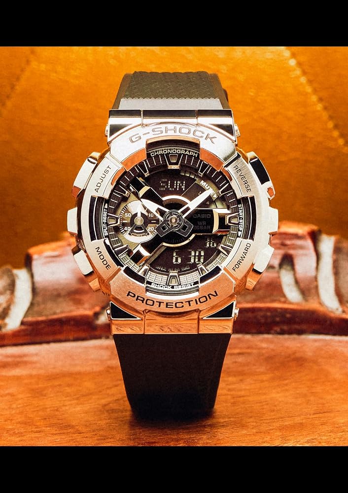 カシオ G-SHOCK ジーショック 腕時計 メンズ メタルカバード アナデジ 20気圧防水 ブラック×シルバー GM-110-1AJF 画像3