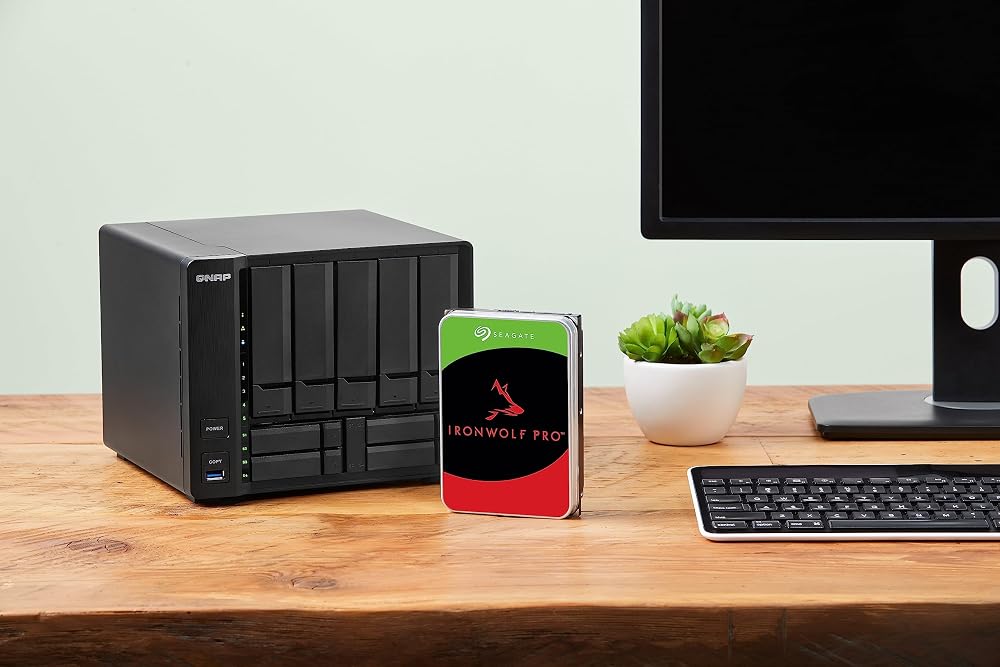 Seagate シーゲイト IronWolf Pro 8TB NAS用 3.5インチ 内蔵HDD CMR SATA 6Gb/s 7200rpm キャッシュ256MB ST8000NT001