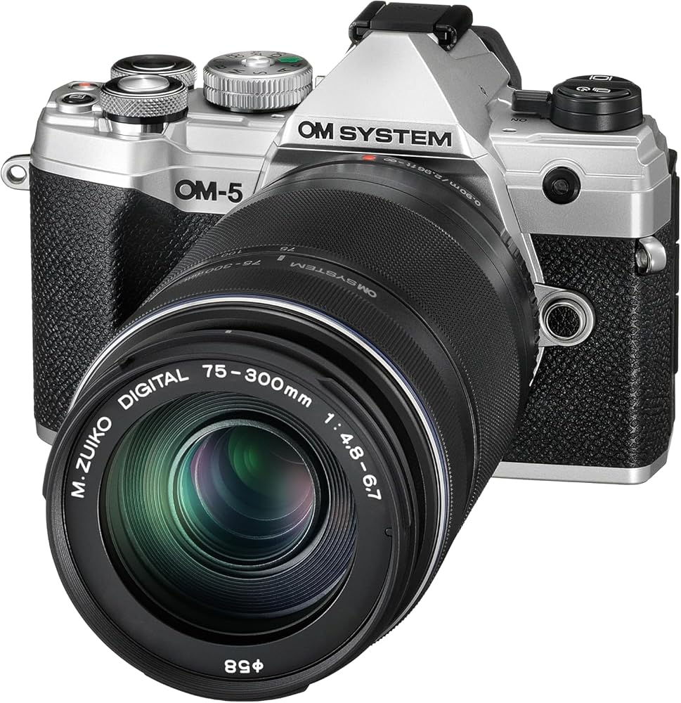 OM SYSTEM M.ZUIKO DIGITAL ED 75-300mm F4.8-6.7 II 超望遠ズームレンズ マイクロフォーサーズ 423g 軽量 画像2