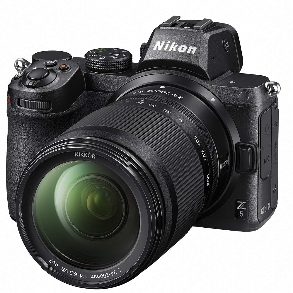 Nikon ミラーレス一眼カメラ Z5 レンズキット NIKKOR Z 24-200mm f/4-6.3 VR 付属 Z5LK24-200 ブラック